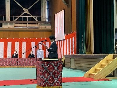 在校生代表　送辞