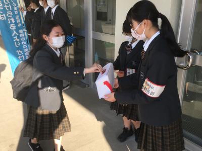 赤い羽根共同募金