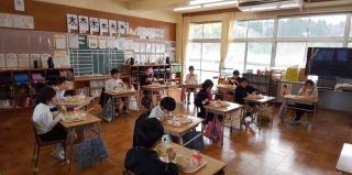 2,3年生の教室ですよ