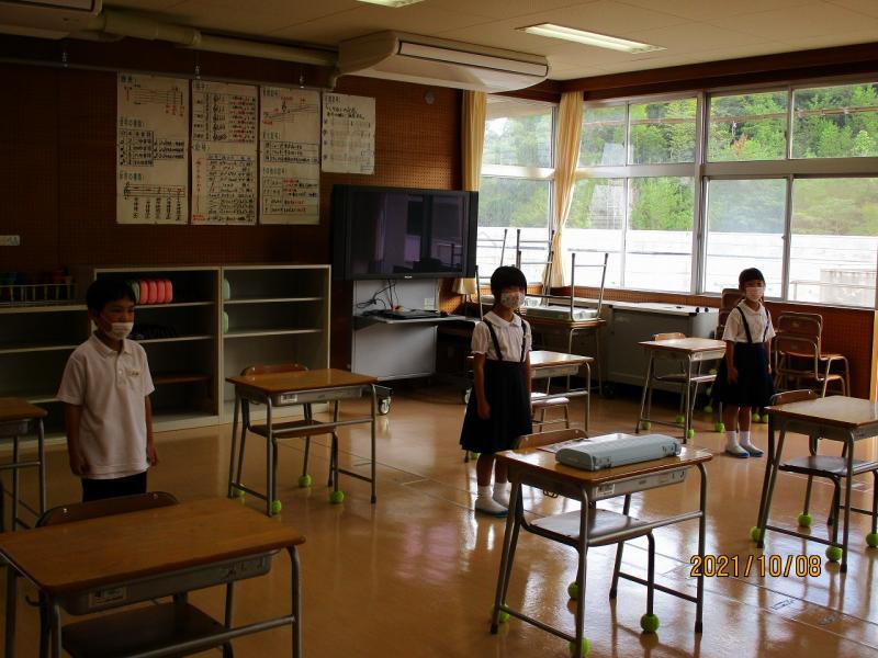 ３人で歌います♪