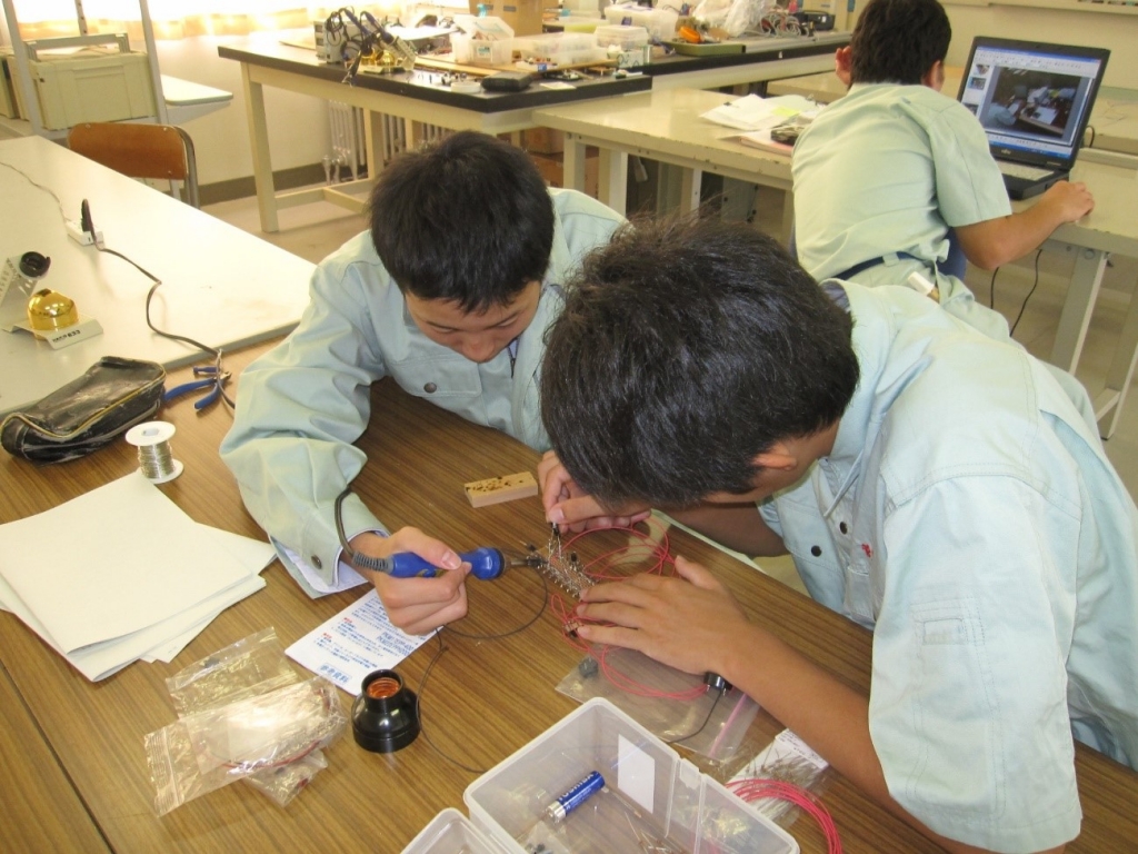 自転車方向指示器の製作