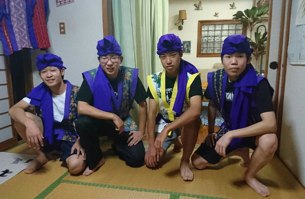 ３日目 沖縄 民族衣装 男性