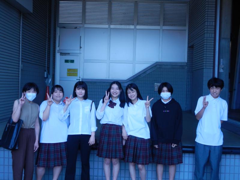 演技直後の笑顔です