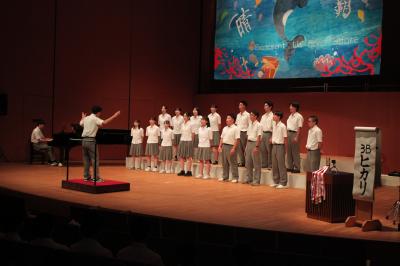 最優秀賞を獲得した３年B組の合唱