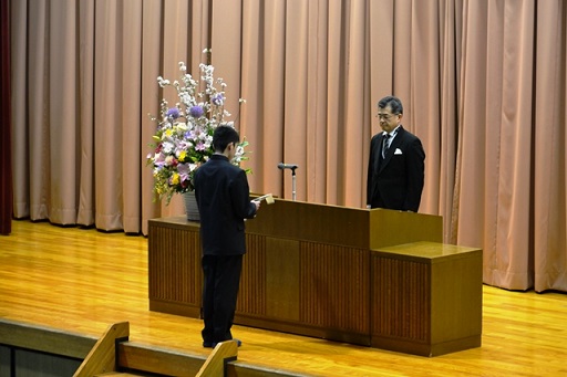 入学者代表による宣誓