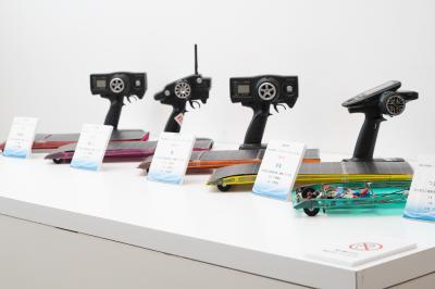 ソーラーラジコンカー