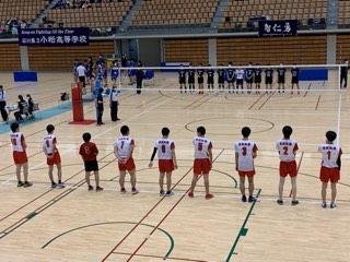 今日は全日本バレーボール選手権大会です。一回戦七尾高校に残念ながら0ー2で負けました。