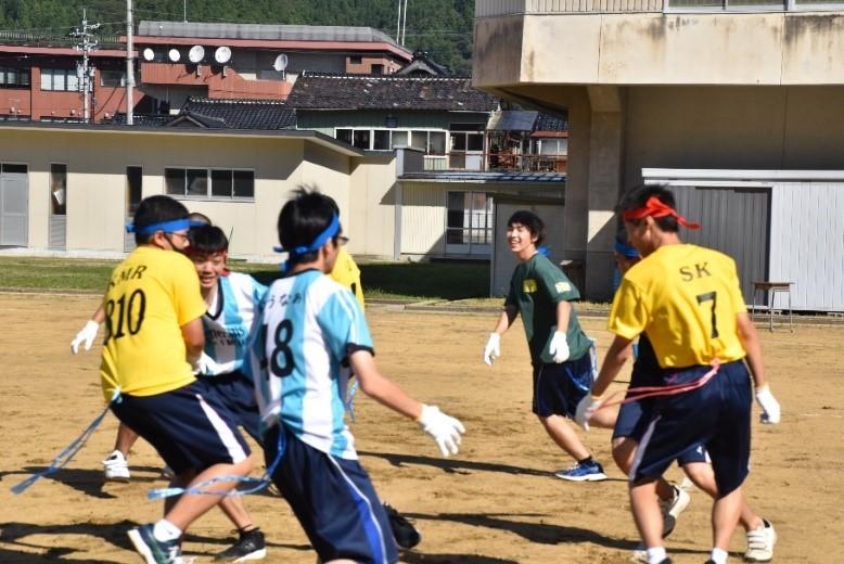 しっぽ取りの様子