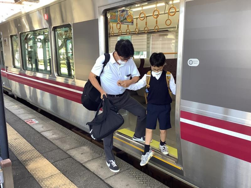 電車とホームの距離感を体感しました。