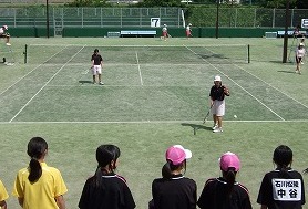 女子ソフトテニス