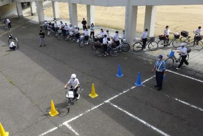 トップページ - 白山市立鳥越中学校