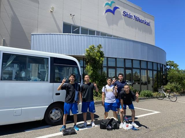 新日本海フェリーターミナル新潟港