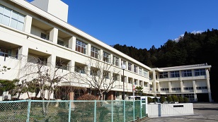 鵜川小新校舎