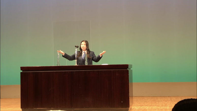 23H浅野さんが発表している様子